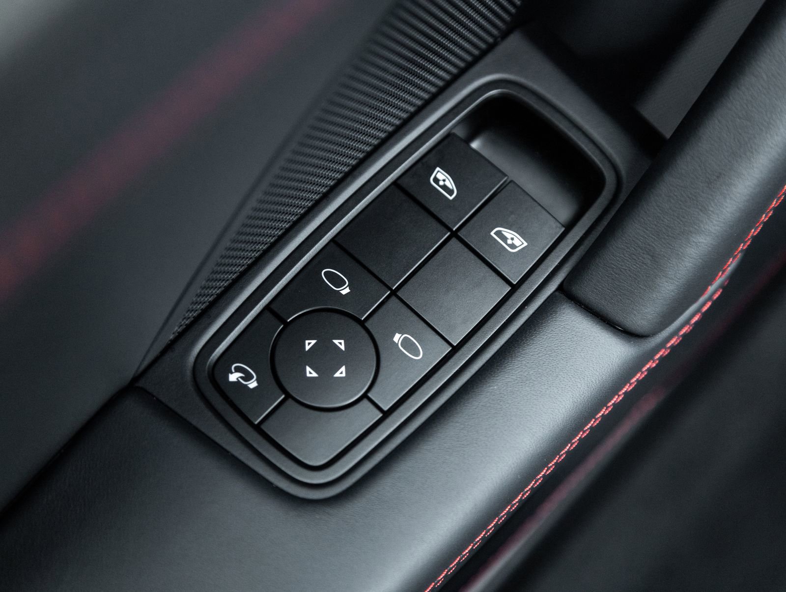Used 2025 Porsche 911 Carrera GTS RWD image 19