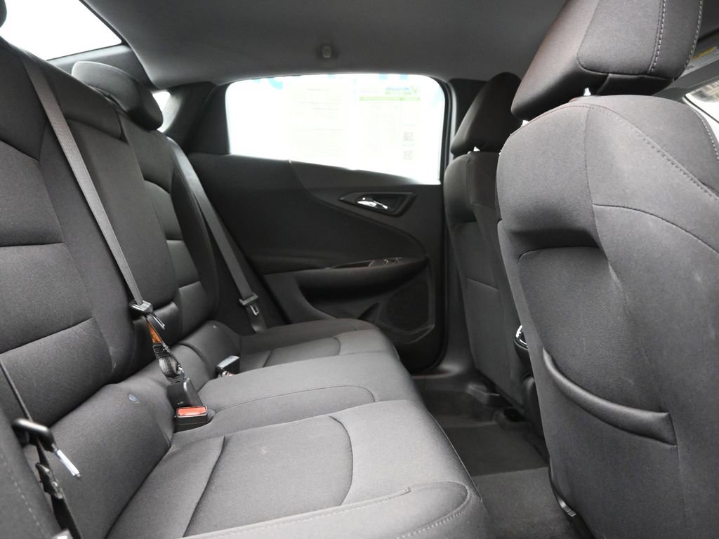 Used 2024 Chevrolet Malibu LT image 7