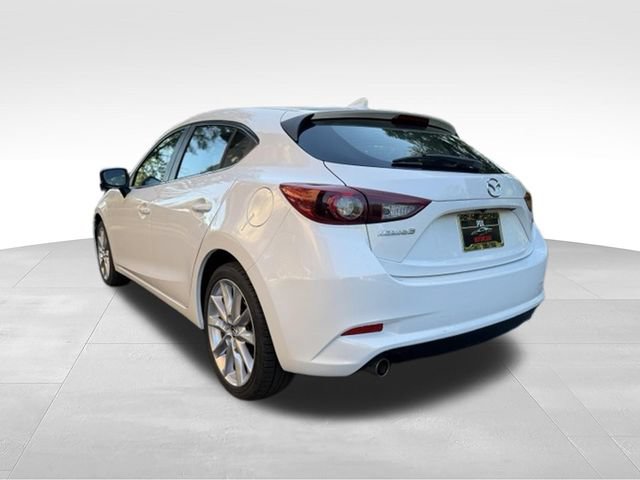 Used 2017 MAZDA MAZDA3 Grand Touring w/ Premium Equipment Package FWD image 3