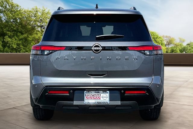 New 2026 Nissan Pathfinder SV FWD image 4