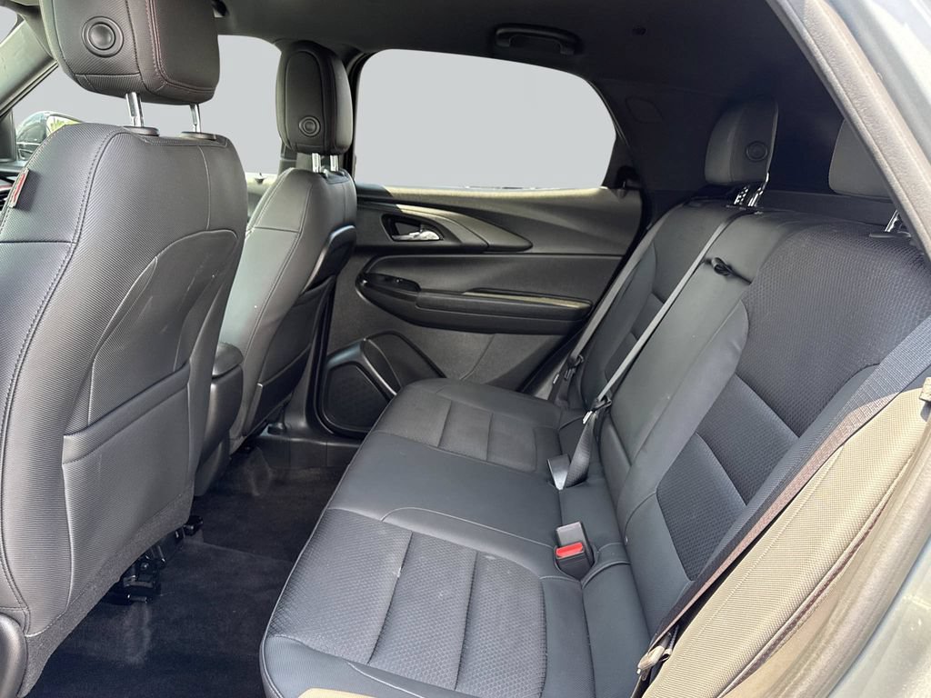 Used 2023 Chevrolet TrailBlazer RS w/ Convenience Package AWD/4WD image 26