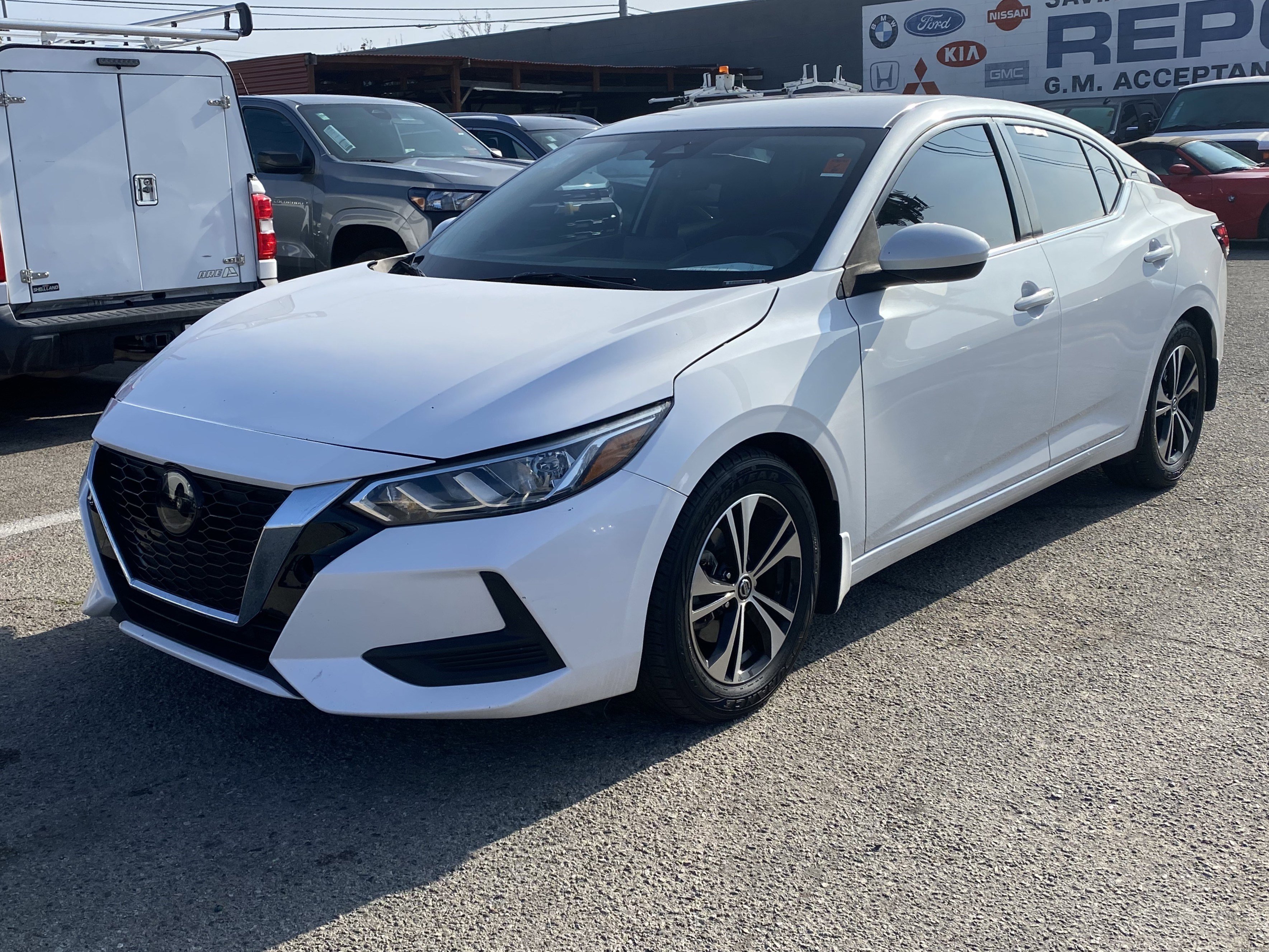 Used 2021 Nissan Sentra SV image 2