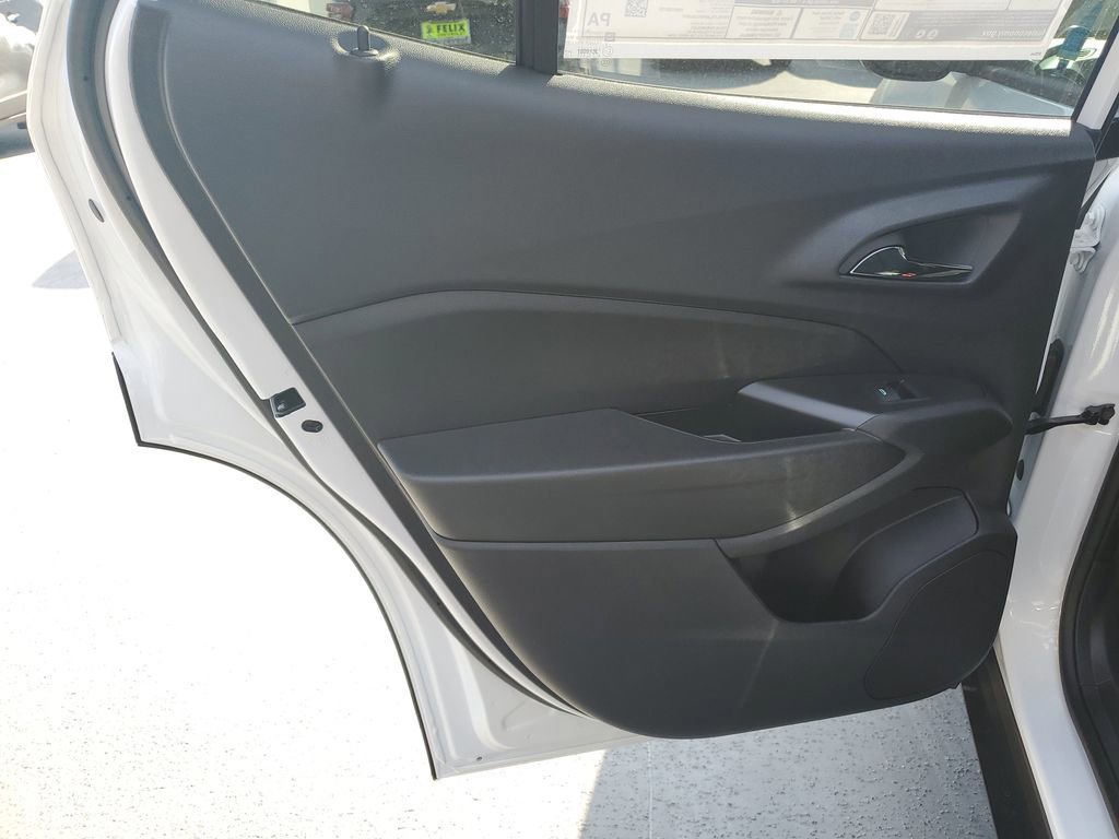 New 2026 Chevrolet Trax RS w/ Driver Confidence Package image 15
