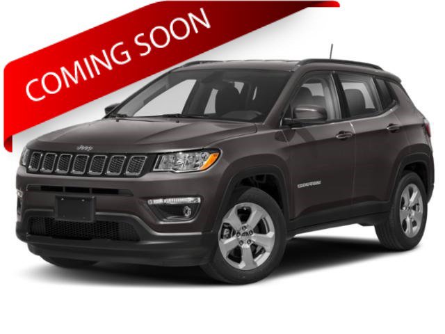 Used 2019 Jeep Compass Latitude w/ Cold Weather Group AWD/4WD image 1