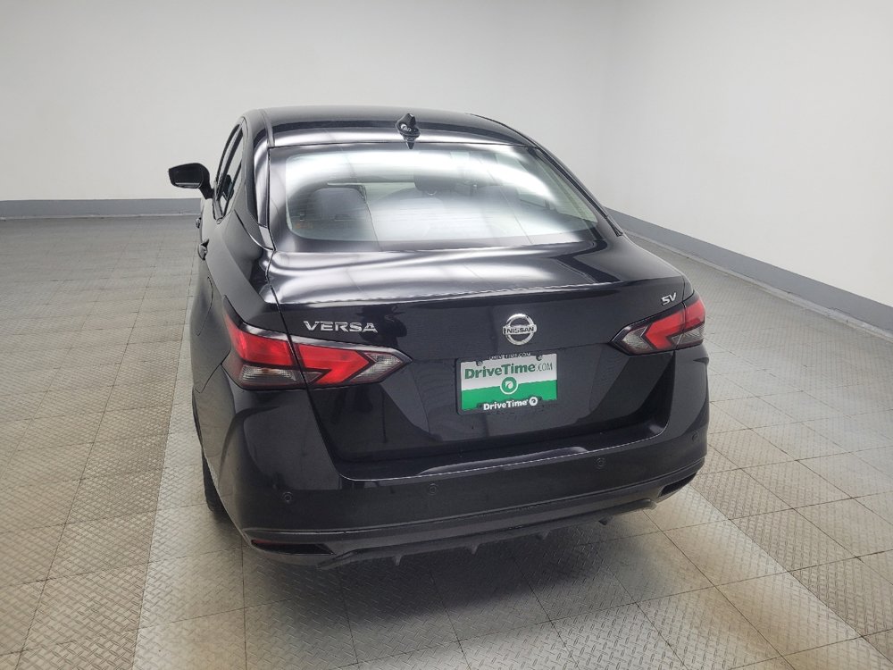 Used 2021 Nissan Versa SV image 6