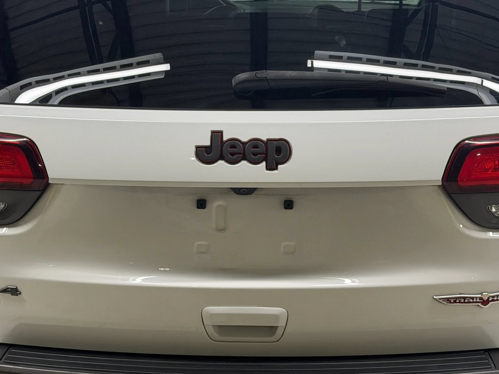 Used 2021 Jeep Grand Cherokee Trailhawk AWD/4WD image 11