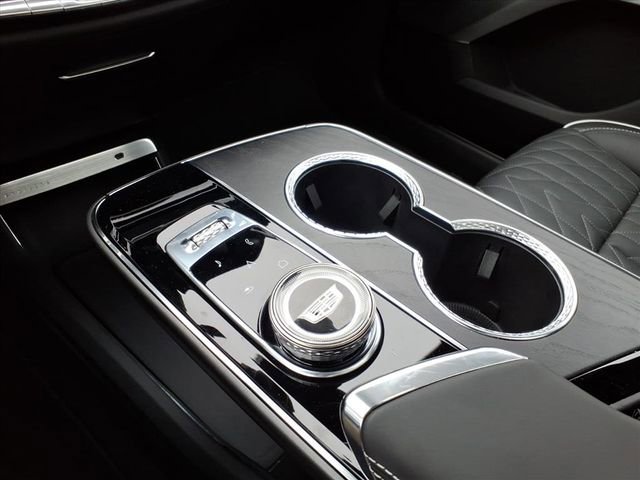 New 2026 Cadillac Lyriq V AWD/4WD image 32