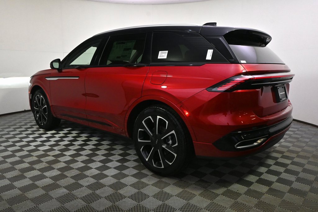 New 2026 Lincoln Nautilus Reserve image 3