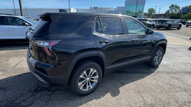 New 2027 Chevrolet Equinox LT w/ Convenience Package II AWD/4WD image 2