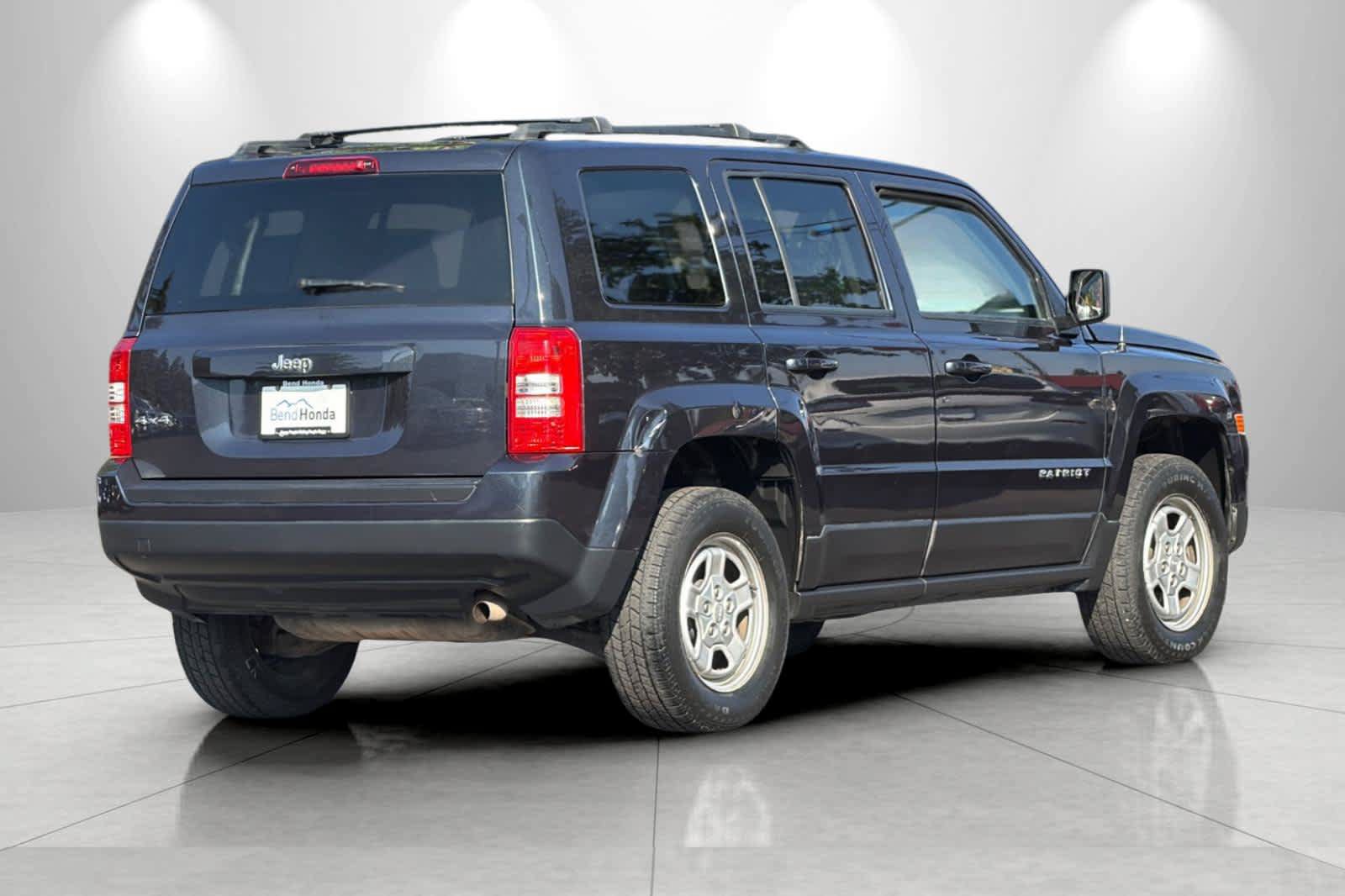 Used 2015 Jeep Patriot Sport w/ Power Value Group AWD/4WD video 2