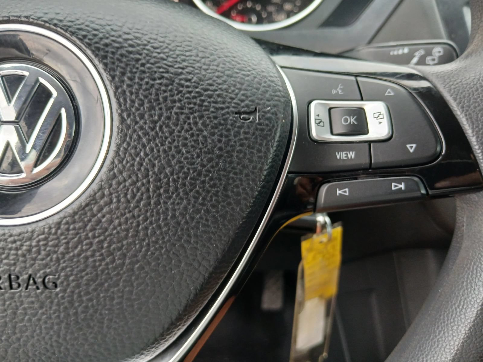 Used 2021 Volkswagen Tiguan S FWD image 48