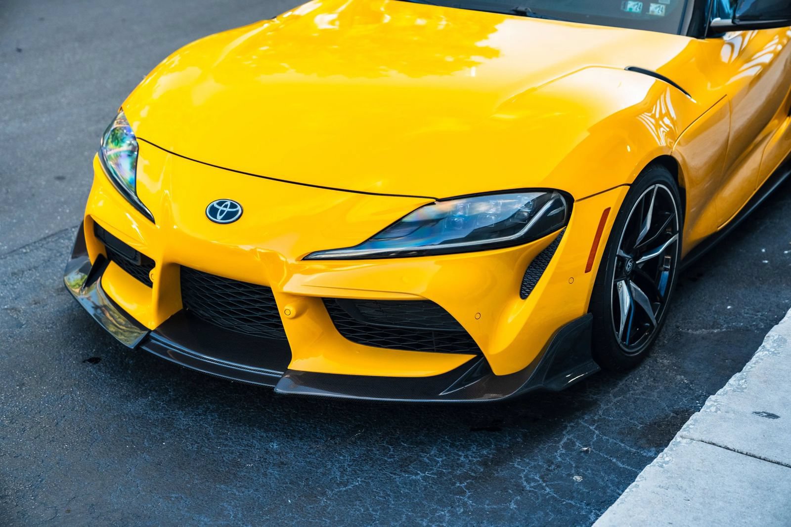 Used 2021 Toyota Supra Premium w/ Driver Assist Package RWD image 6