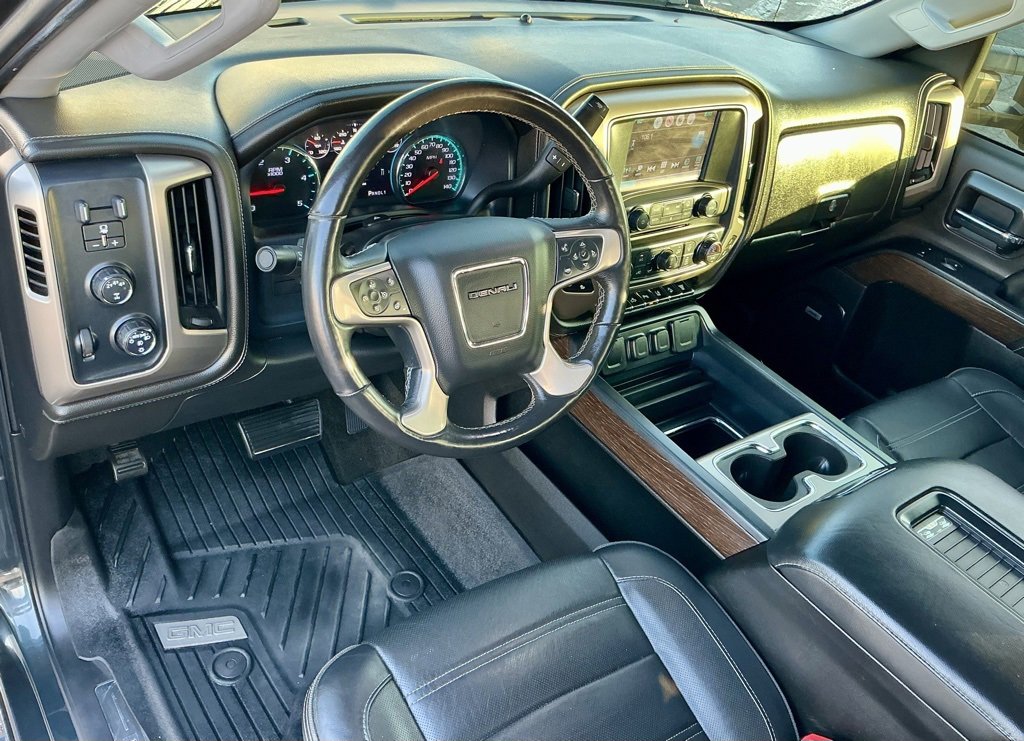 Used 2018 GMC Sierra 2500 Denali w/ Duramax Plus Package image 38