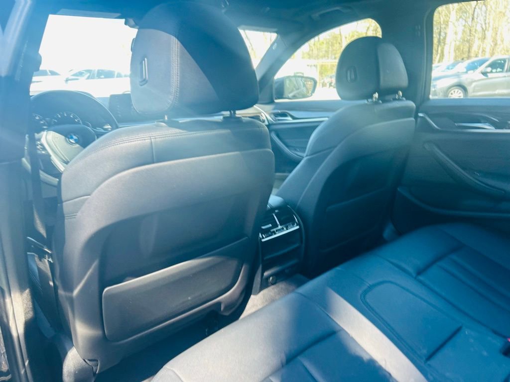 Used 2018 BMW 530i xDrive AWD/4WD image 32