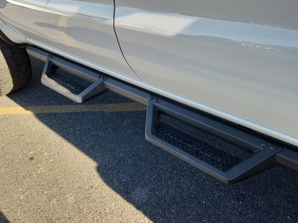 Used 2023 Nissan Frontier PRO-4X w/ Pro Convenience Package image 12