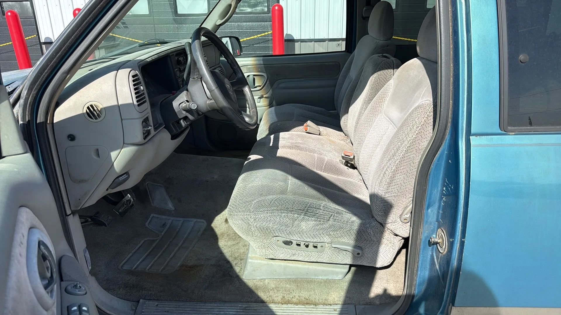 Used 1998 GMC Sierra 1500 2WD Extended Cab w/ Imagemax Pkg image 7