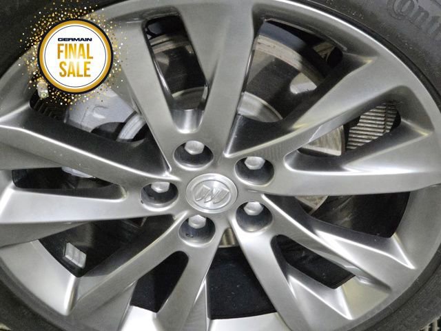 Used 2021 Buick Envision Avenir w/ Technology Package II image 10