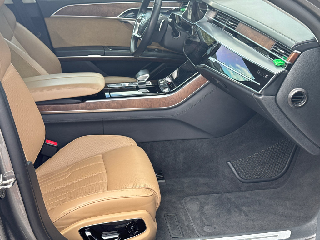 Used 2021 Audi A8 L 4.0T w/ Luxury Package AWD/4WD image 13