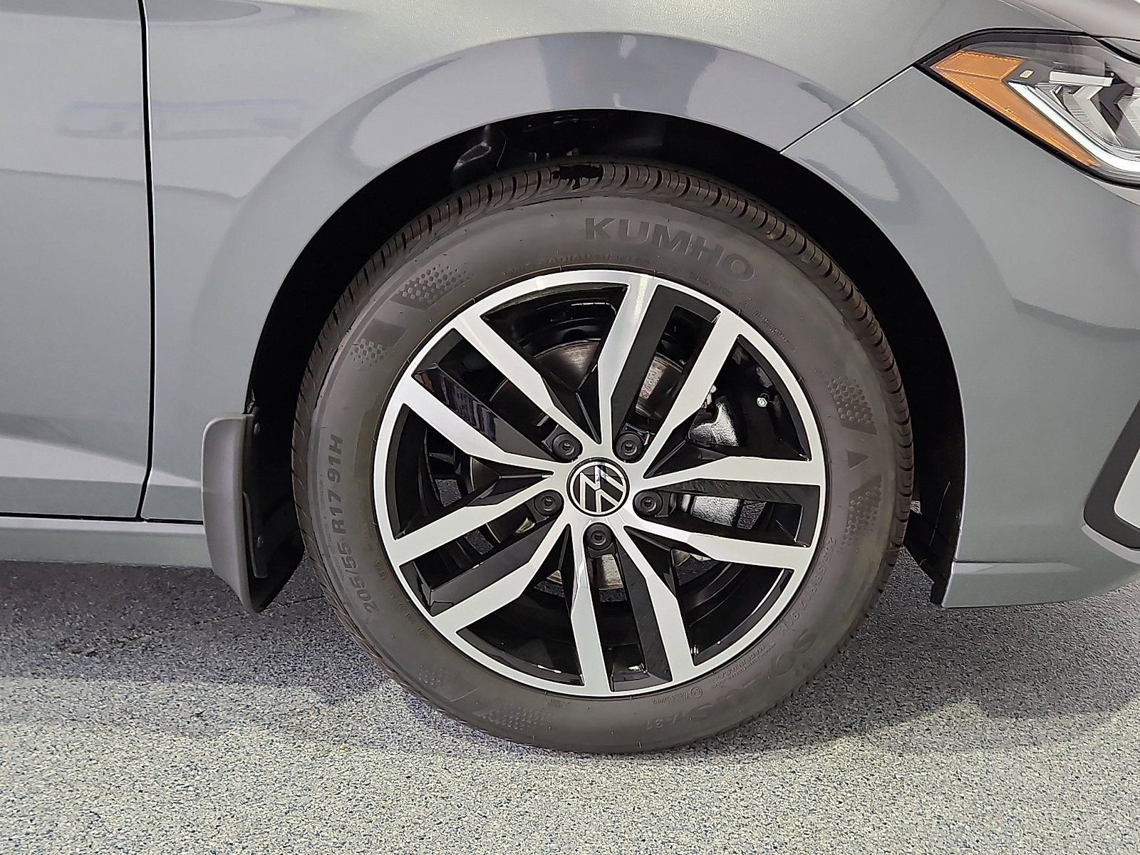 New 2026 Volkswagen Jetta SE image 6