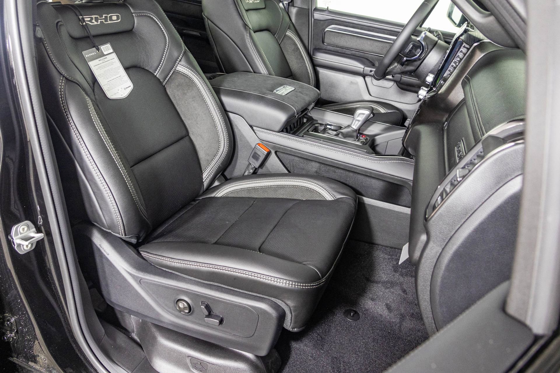 New 2026 RAM 1500 RHO AWD/4WD image 40