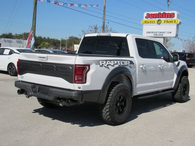 Used 2017 Ford F150 Raptor w/ Equipment Group 802A Luxury image 3