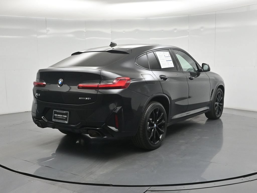 Used 2024 BMW X4 xDrive30i w/ M Sport Package AWD/4WD image 28