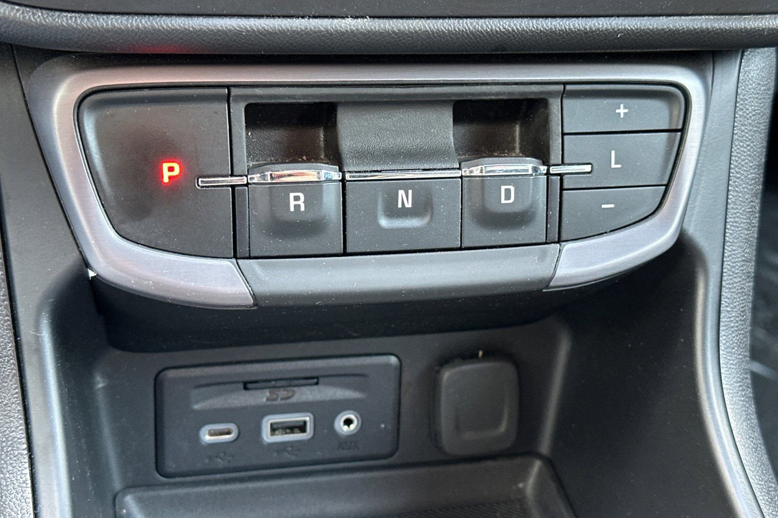 Certified 2023 GMC Terrain AT4 w/ Infotainment Package II image 23