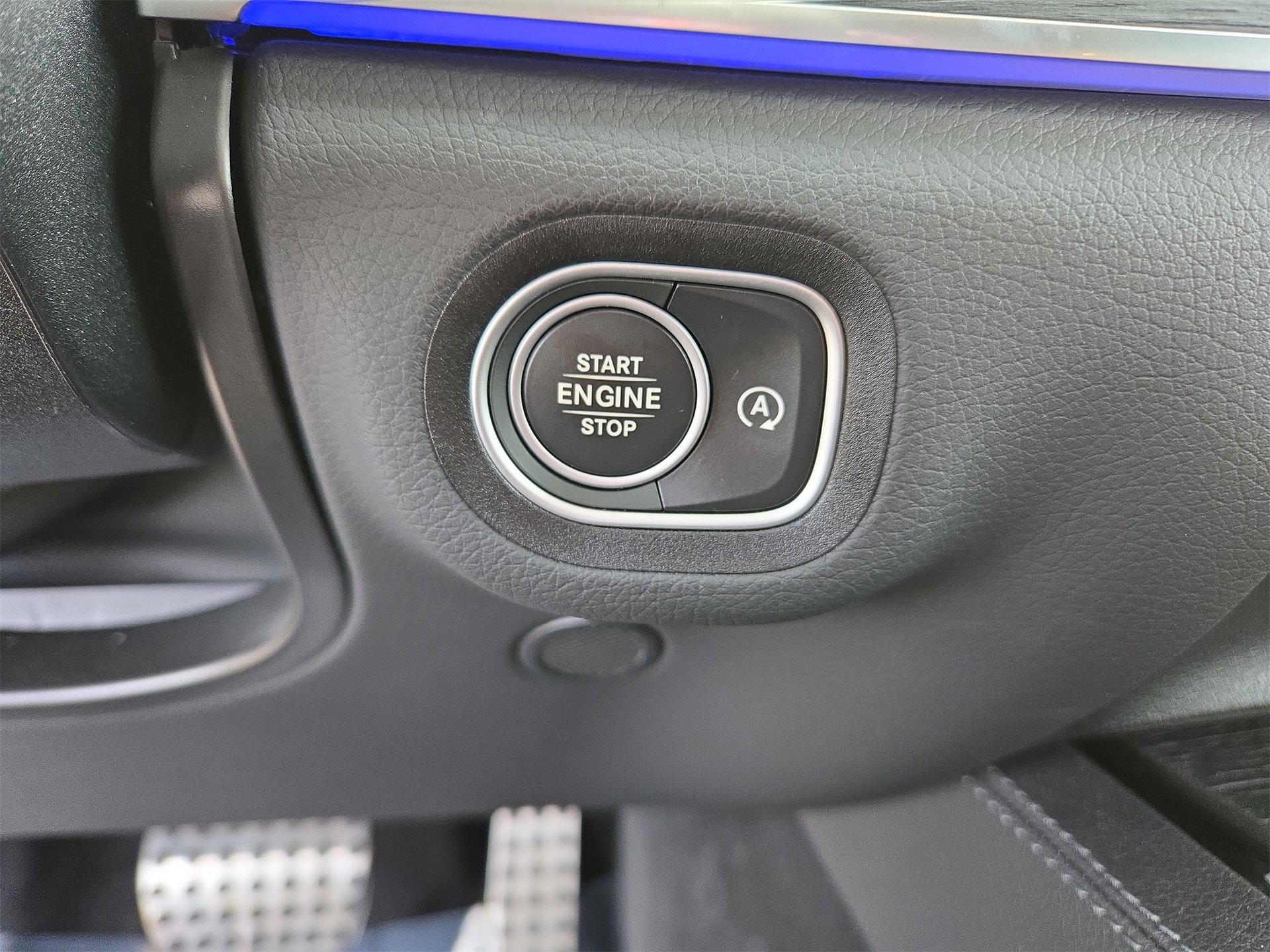 Certified 2025 Mercedes-Benz GLS 450 GLS 450 image 21