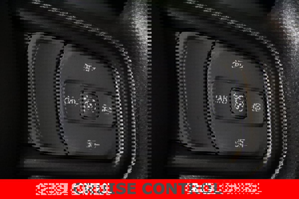 Used 2025 Jeep Gladiator Sport image 21