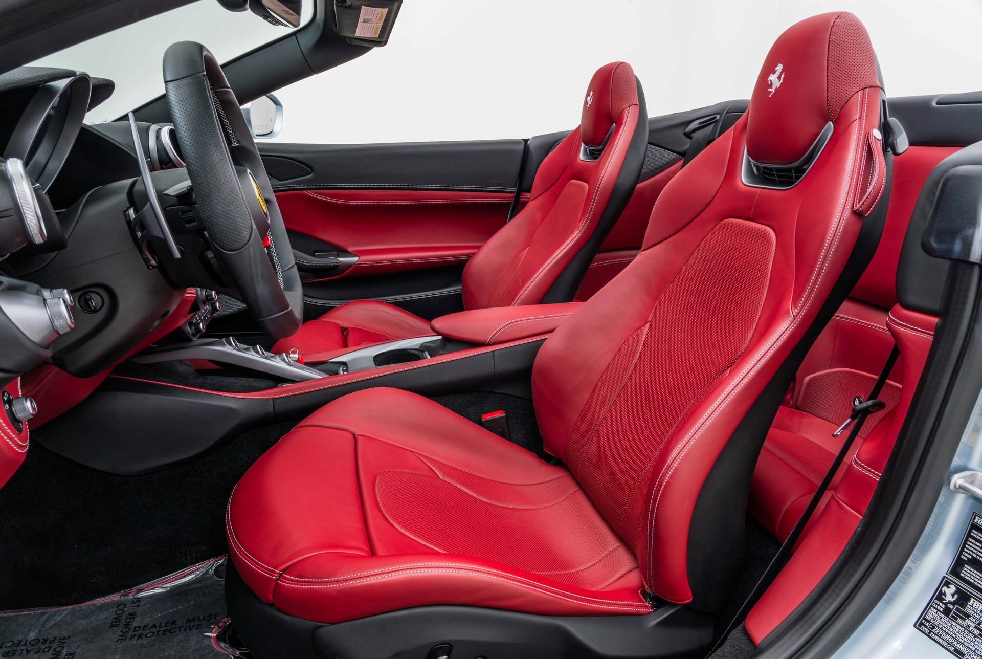 Certified 2022 Ferrari Portofino M image 5