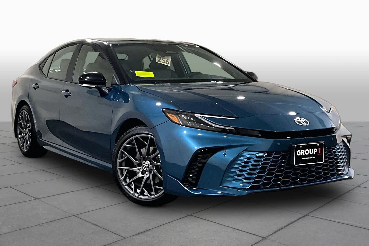 Used 2026 Toyota Camry XSE w/ Premium Plus Package AWD/4WD image 2