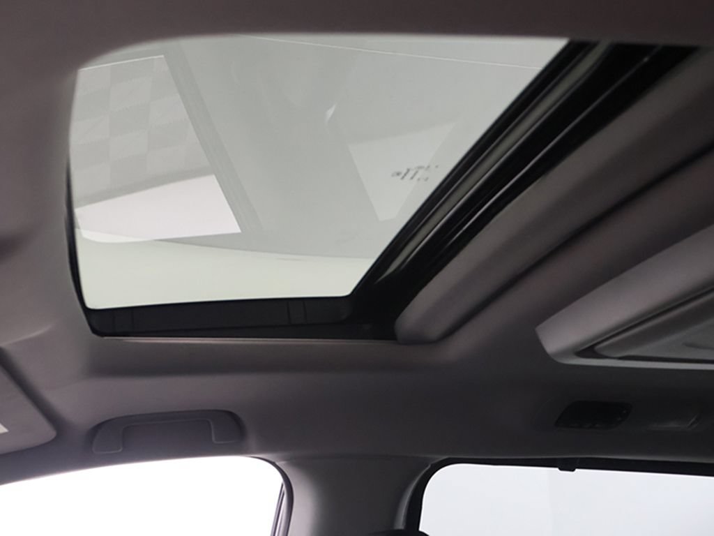Used 2023 Honda Odyssey Touring image 21