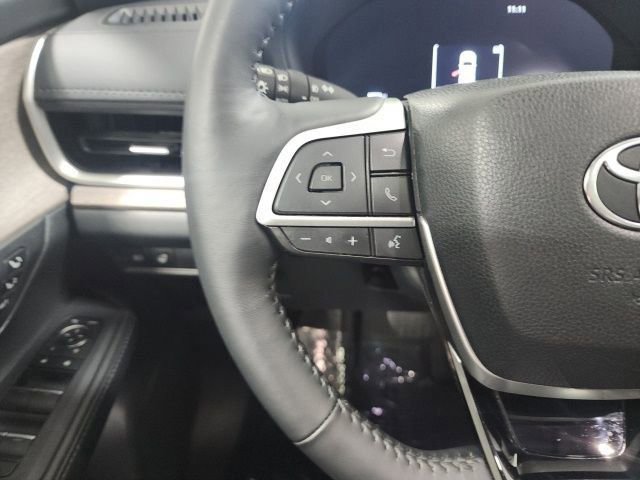 Certified 2024 Toyota Grand Highlander Limited image 29