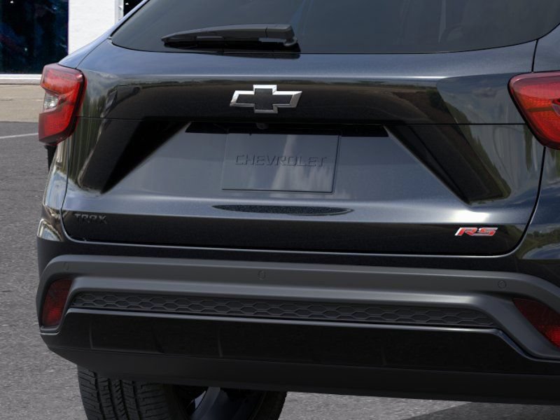 New 2026 Chevrolet Trax RS w/ Sunroof Package FWD image 15
