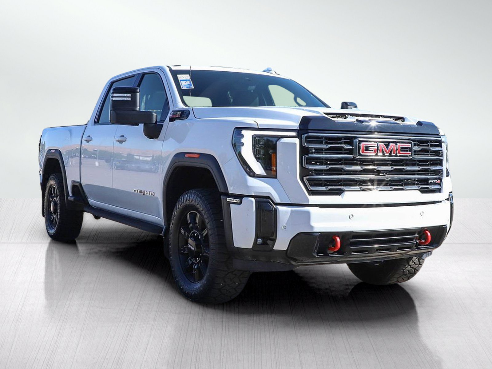 Used 2025 GMC Sierra 2500 AT4 w/ AT4 Premium Plus Package AWD/4WD image 7