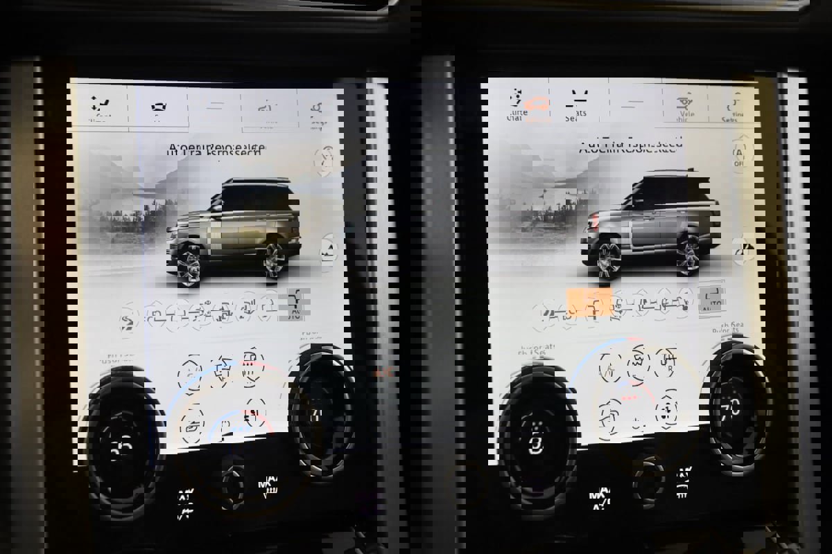 Used 2021 Land Rover Range Rover Westminster Edition image 34