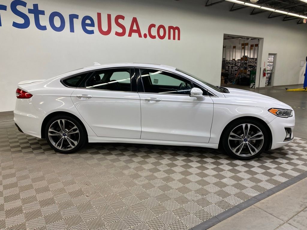 Used 2020 Ford Fusion Titanium AWD/4WD image 9