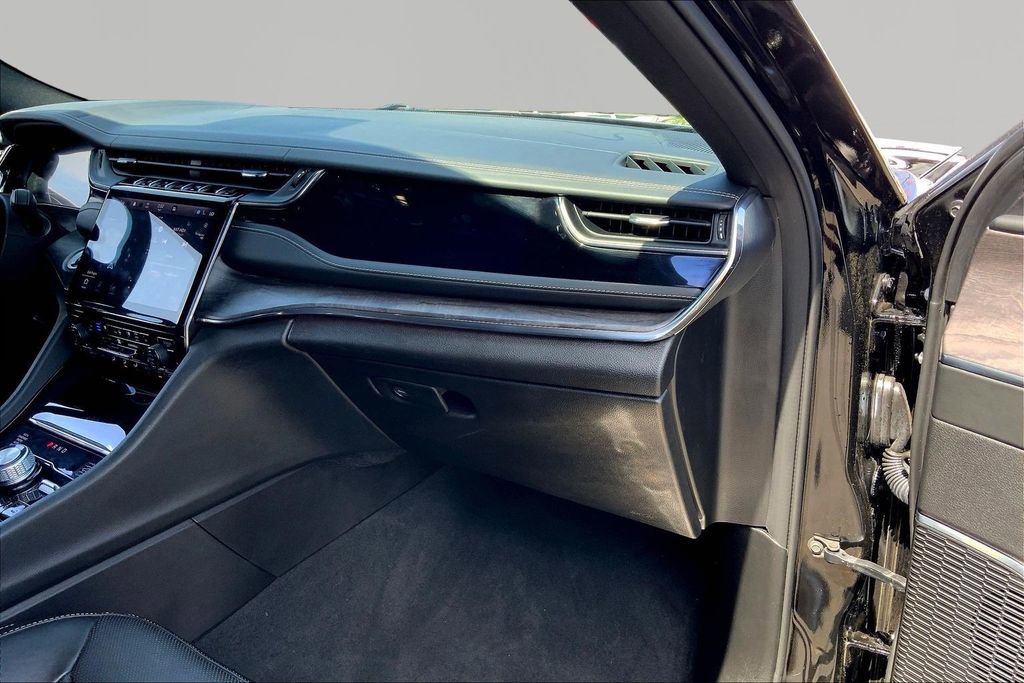 Used 2023 Jeep Grand Cherokee L Overland image 19