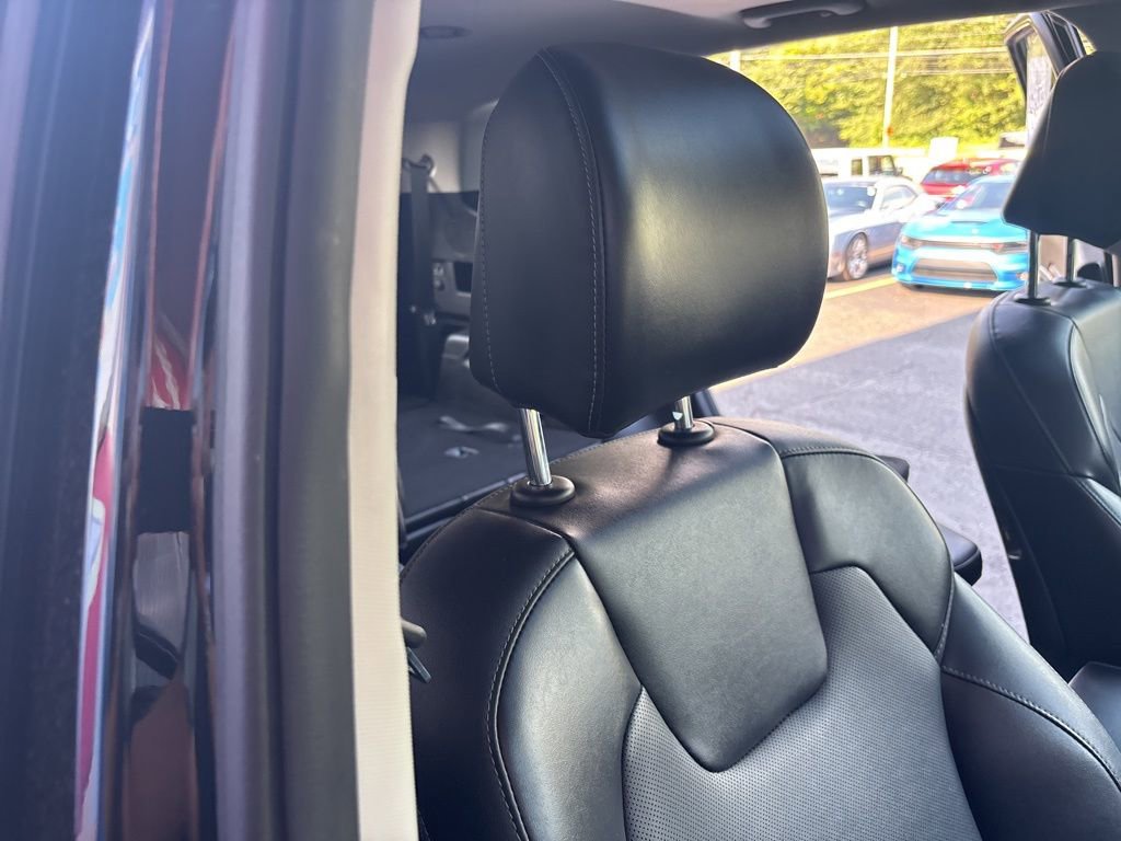 Used 2022 Kia Telluride S image 79