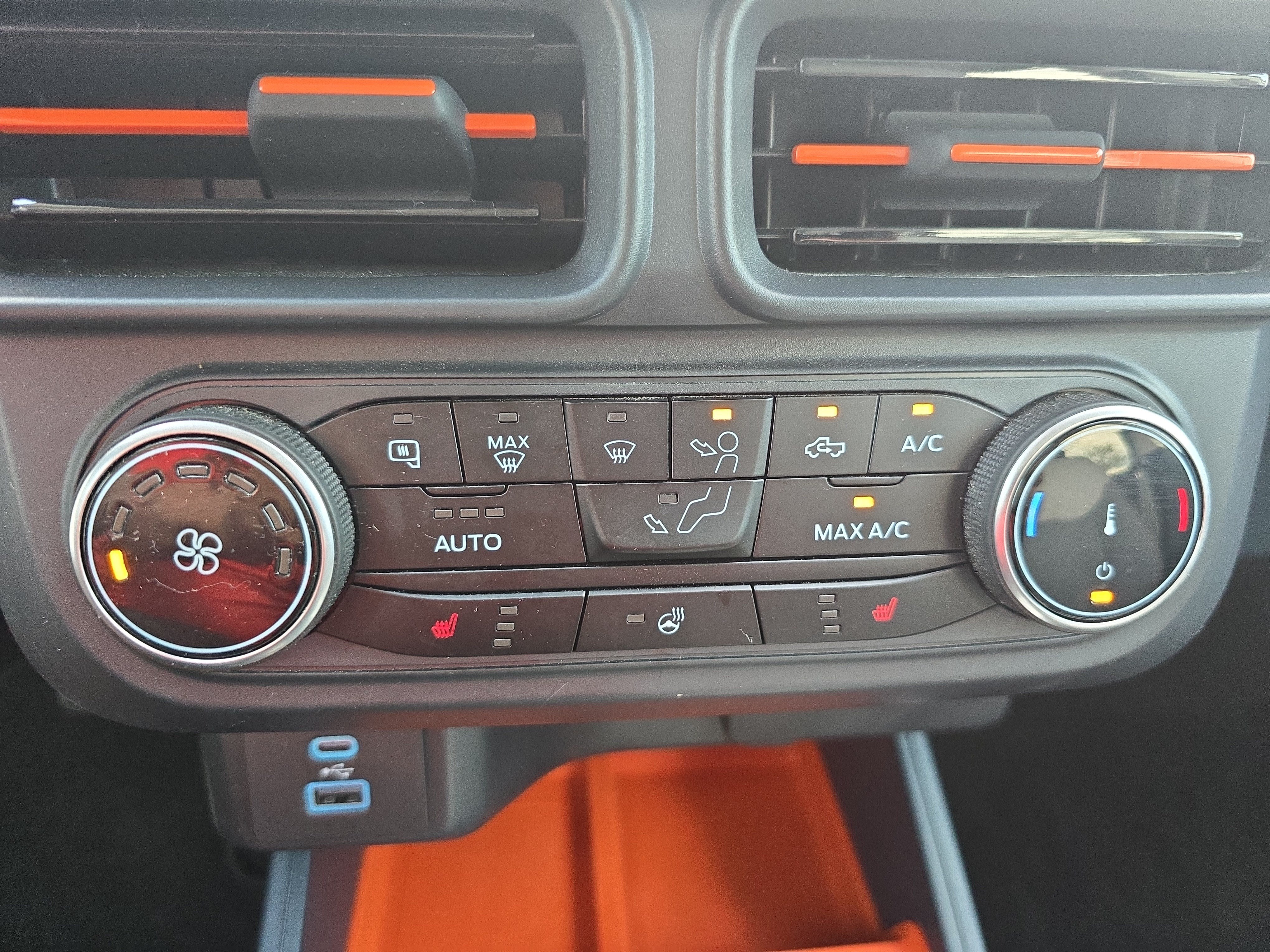 Used 2024 Ford Maverick XLT w/ XLT Luxury Package FWD image 20