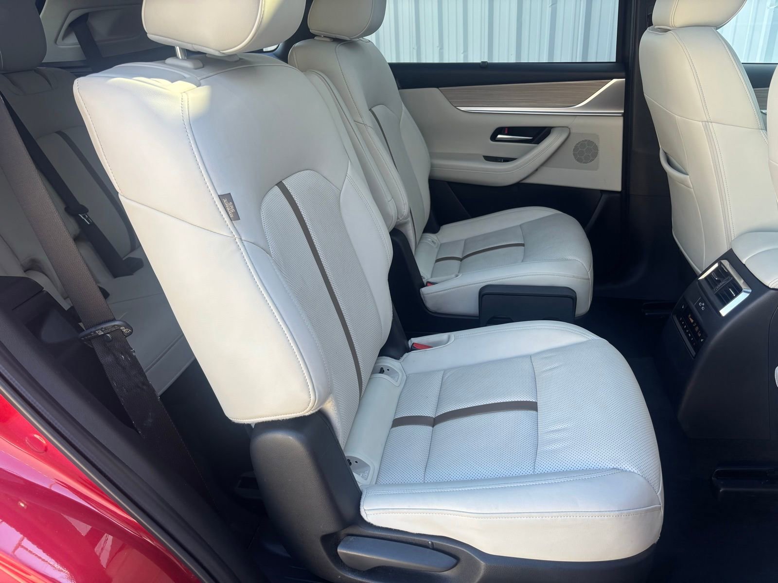 Certified 2025 MAZDA CX-90 3.3 Turbo w/ Premium Plus Pkg image 37