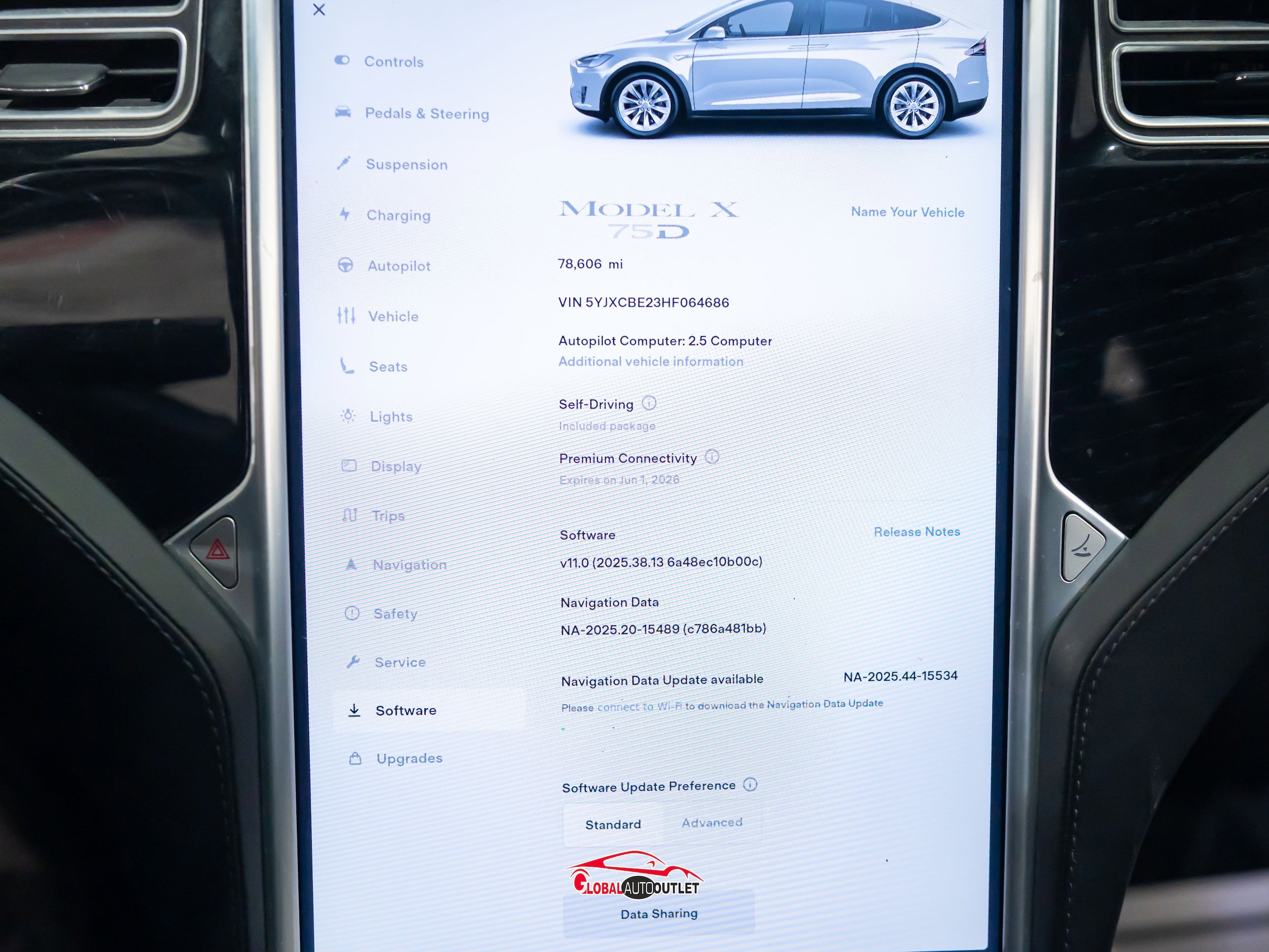 Used 2017 Tesla Model X 100D AWD/4WD image 30