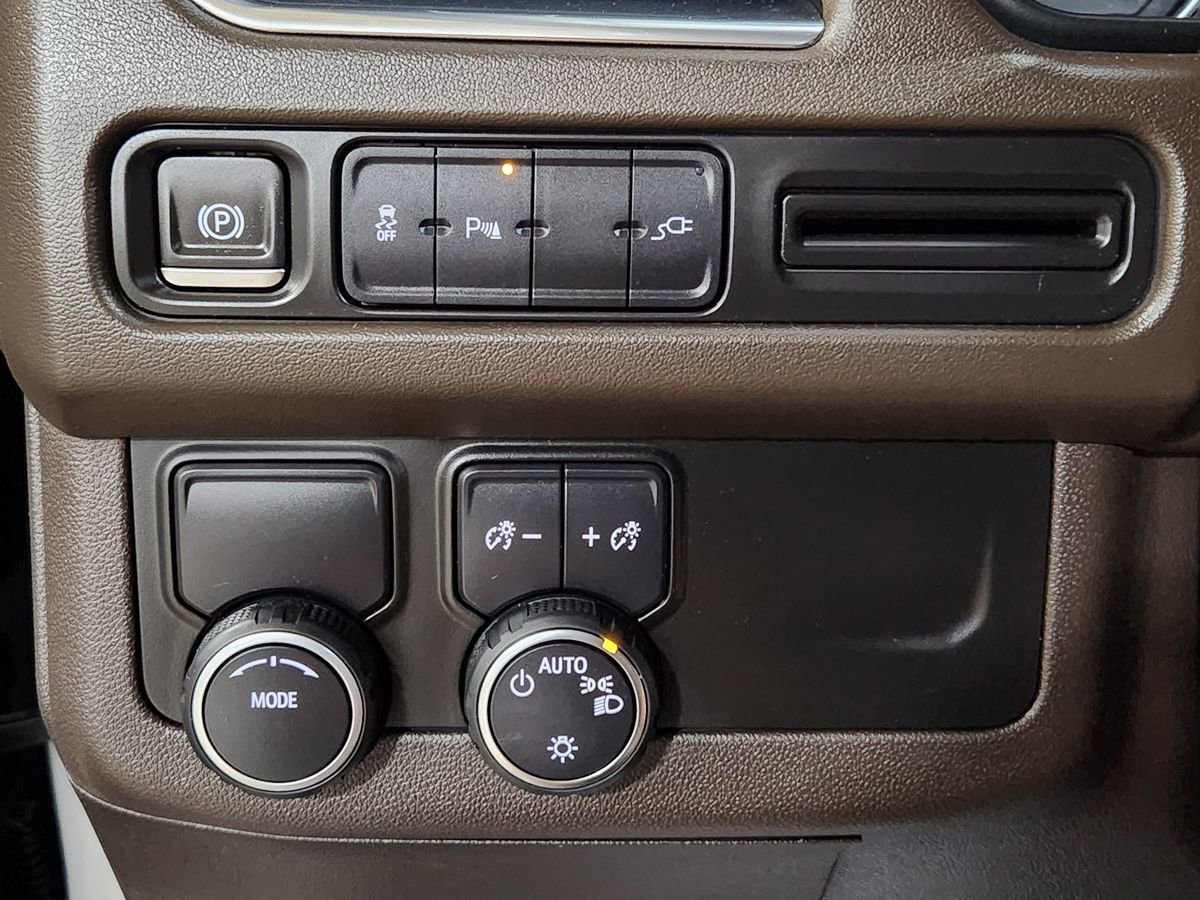 Used 2021 Chevrolet Tahoe LT RWD image 41