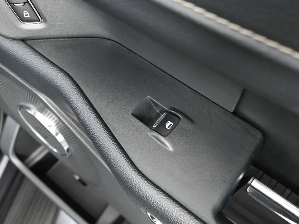 Used 2024 Ford Expedition Max XLT image 50