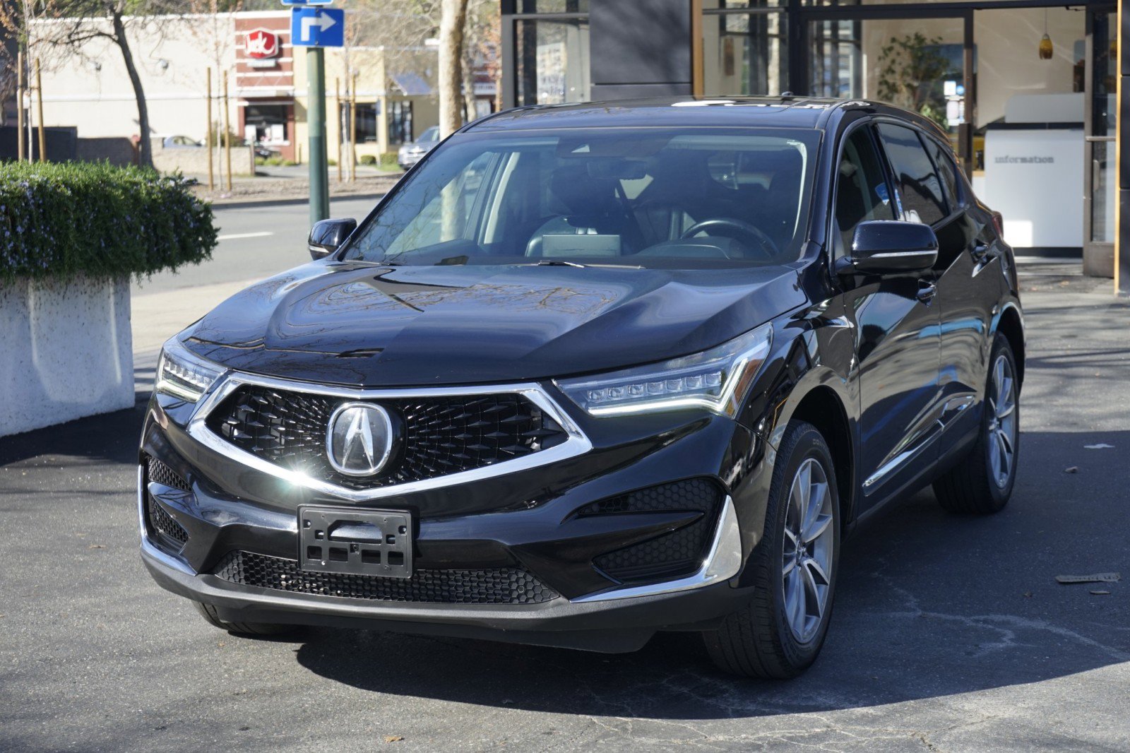 Used 2021 Acura RDX AWD w/ Technology Package image 4