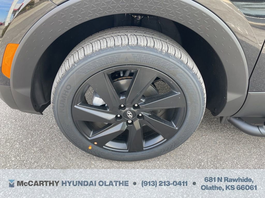 Used 2024 Hyundai Santa Cruz Night image 19