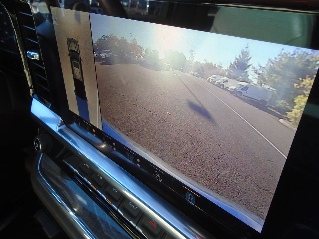 Used 2023 Chevrolet Silverado 1500 LTZ w/ LTZ Premium Package image 27