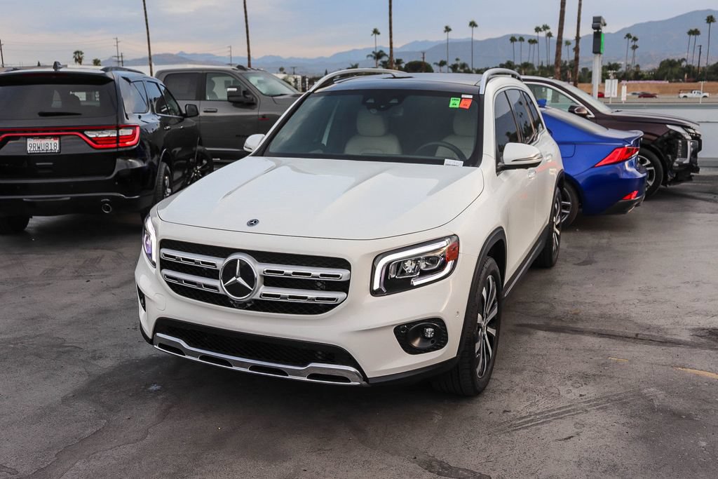 Used 2021 Mercedes-Benz GLB 250 image 4