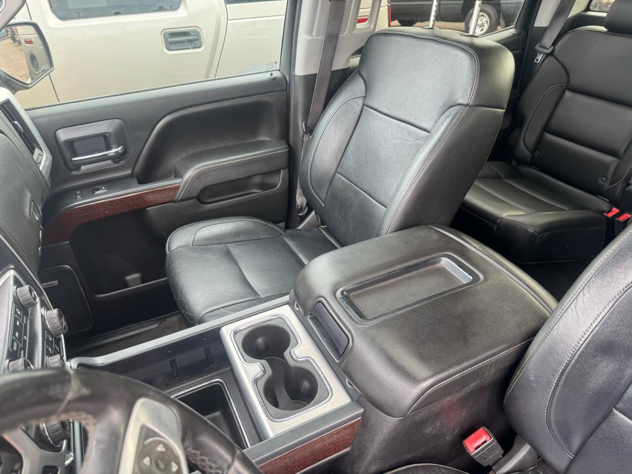Used 2015 GMC Sierra 1500 SLT w/ SLT Crew Cab Value Package AWD/4WD image 9