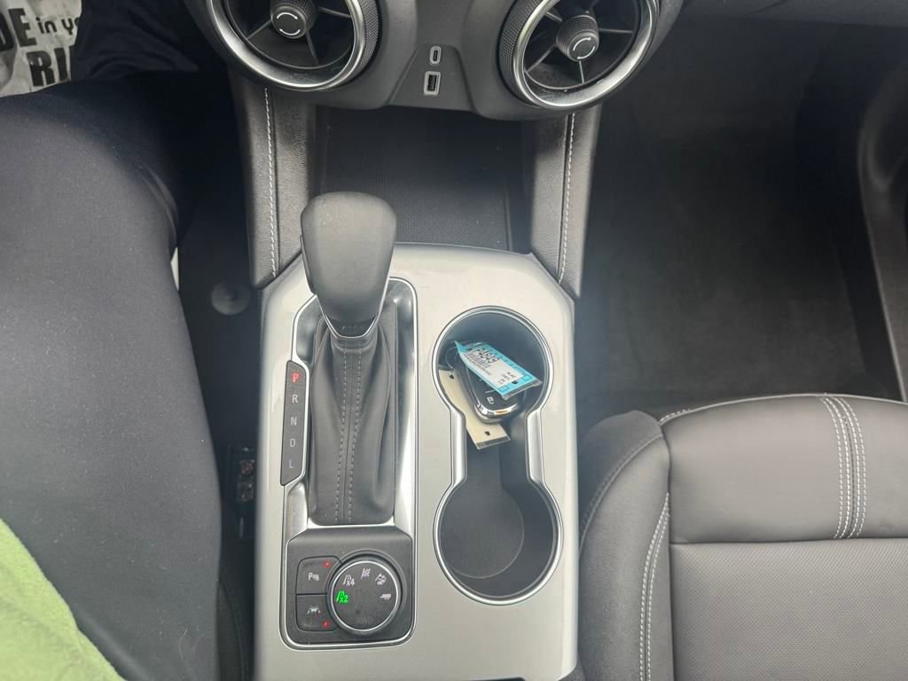 Used 2024 Chevrolet Blazer LT image 21